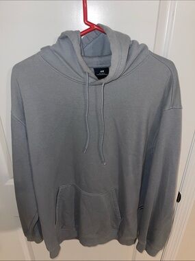 H&M Men's Light Gray Pullover Hoodie